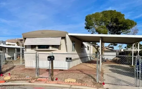2872 Green Tree Ave, Las Vegas, NV 89142