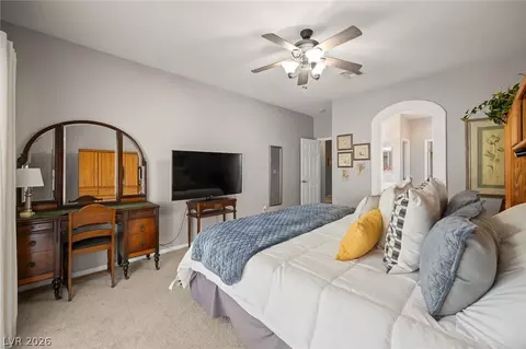 Bedroom - 1205 Golf Club Dr, Laughlin, NV 89029 photo 4 of 7