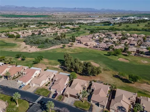 View/Area - 1205 Golf Club Dr, Laughlin, NV 89029 photo 6 of 8
