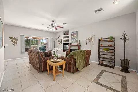 Living - 1205 Golf Club Dr, Laughlin, NV 89029 photo 1 of 2