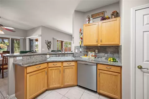 Kitchen - 1205 Golf Club Dr, Laughlin, NV 89029 photo 3 of 6