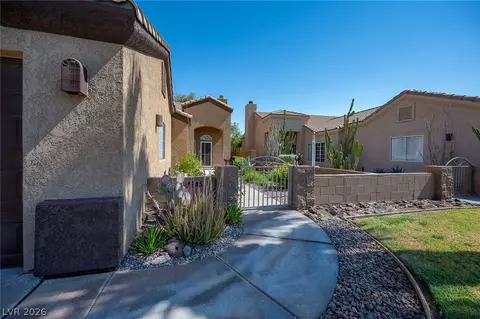 Exterior - 1205 Golf Club Dr, Laughlin, NV 89029 photo 16 of 22