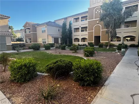 8777 W Maule Ave #1121, Las Vegas, NV 89148