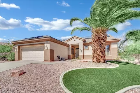 2138 Eagle Watch Dr, Henderson, NV 89012