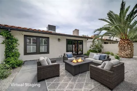 2494 Swan Ln, Las Vegas, NV 89121