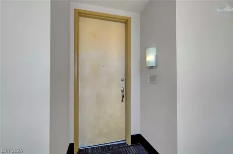 51 E Agate Ave #507, Las Vegas, NV 89123