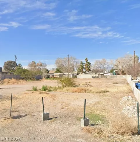 5638 Alfred Dr, Las Vegas, NV 89108