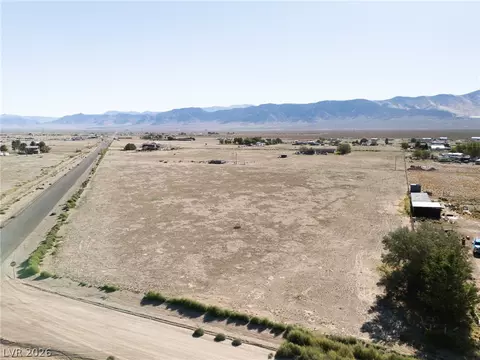2562 N 48th St, Ely, NV 89301