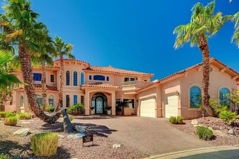 2 Camino Barcelona Pl, Henderson, NV 89011