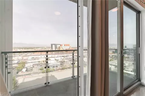 200 Hoover Ave #1201, Las Vegas, NV 89101