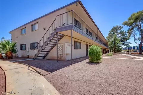 555 S Royal Crest Cir #25, Las Vegas, NV 89169