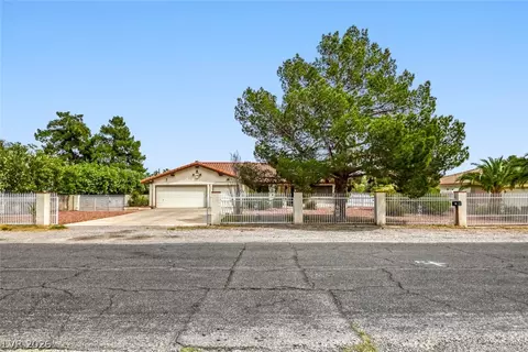 3146 Mann St, Las Vegas, NV 89146