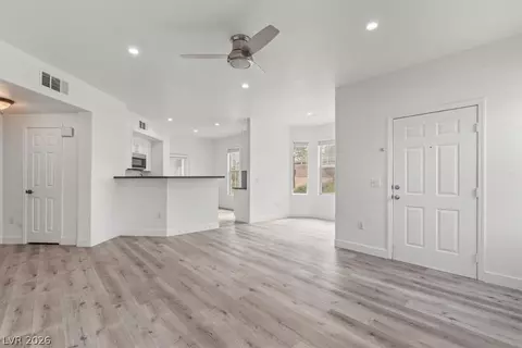 9975 Peace Way #1154, Las Vegas, NV 89147