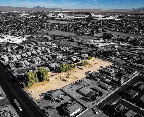 2294 N Pecos Rd, Las Vegas, NV 89115