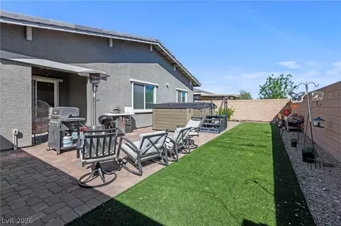 Exterior - 335 Silva Pl, Henderson, NV 89011 photo 8 of 11