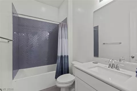 Bath - 335 Silva Pl, Henderson, NV 89011 photo 1 of 3