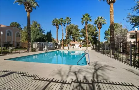 8452 Boseck Dr #217, Las Vegas, NV 89145