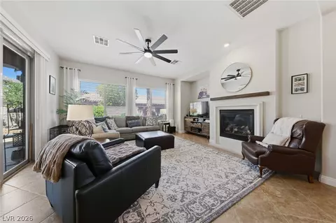 3904 Specula Wing Dr, North Las Vegas, NV 89084