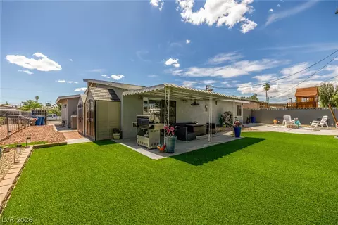 5204 Holmby Ave, Las Vegas, NV 89146