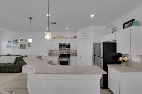 1083 Sheer Paradise Ln #3, Henderson, NV 89002