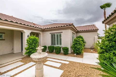2150 Clearwater Lake Dr, Henderson, NV 89044