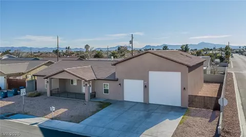 4615 E Saint Louis Ave, Las Vegas, NV 89104