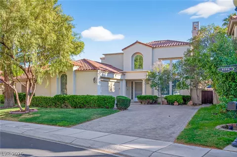 8389 Turtle Creek Cir, Las Vegas, NV 89113