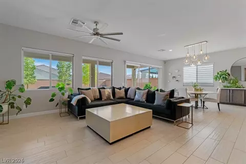 5953 Yellow Ridge Ave, Las Vegas, NV 89131