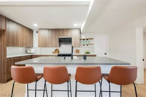 1701 Canosa Ave, Las Vegas, NV 89104