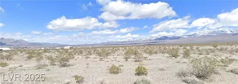 1440 E Biplane Pl, Pahrump, NV 89060