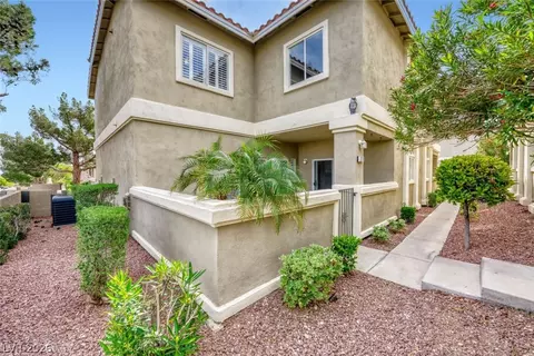 3270 Mystic Ridge Ct, Las Vegas, NV 89129