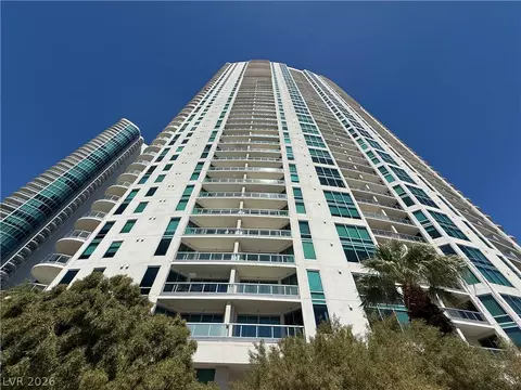 322 Karen Ave #802, Las Vegas, NV 89109