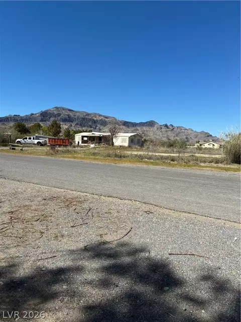2020 Tonya Dr, Pahrump, NV 89060