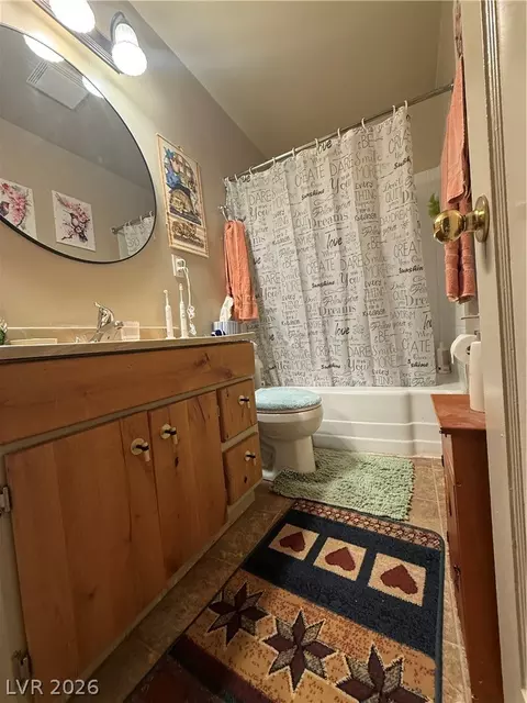 Bath - 431 Nevada Ave, Ely, NV 89301 photo 1 of 1