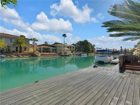 8740 Carlitas Joy Ct, Las Vegas, NV 89117