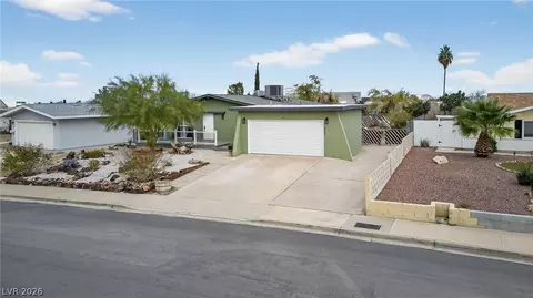 405 Scenic Dr, Henderson, NV 89002