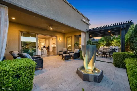 6761 Silver Crescent St, Las Vegas, NV 89148