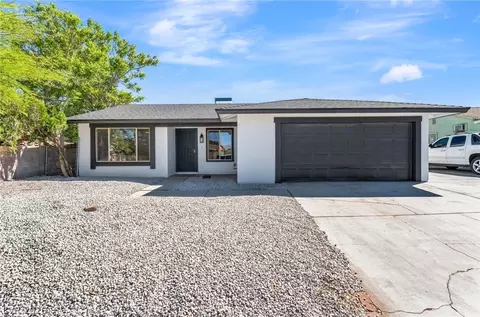2740 Searles Ave, Las Vegas, NV 89101