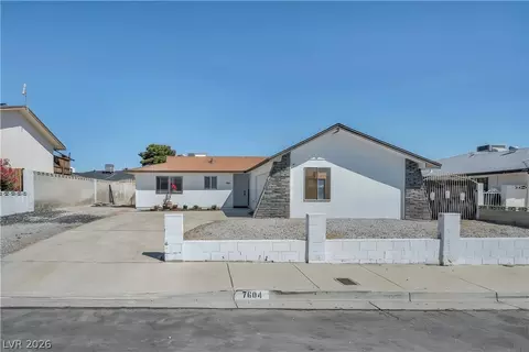 7604 Pheasant Ln, Las Vegas, NV 89145