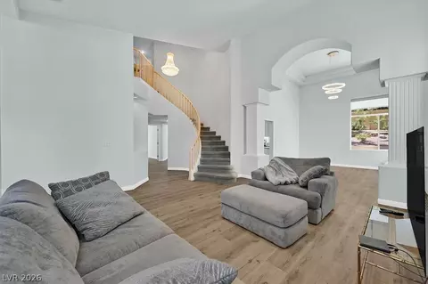 2021 Waterbury Ln, Las Vegas, NV 89134