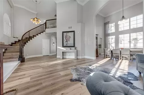5668 Wild Olive St, Las Vegas, NV 89118