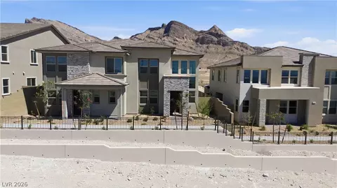 12135 Red Iris Ave, Las Vegas, NV 89138