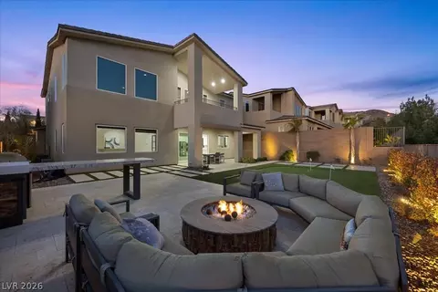 13 Scenic Terrain Ave, Henderson, NV 89011