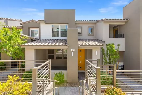 507 Fairview Hills St, Las Vegas, NV 89138