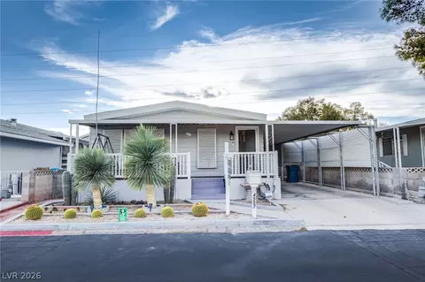 4557 Royal Ridge Blvd, Las Vegas, NV 89103