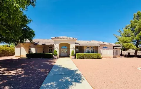 8775 Rosanna St, Las Vegas, NV 89113