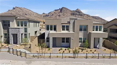 12131 Red Iris Ave, Las Vegas, NV 89138