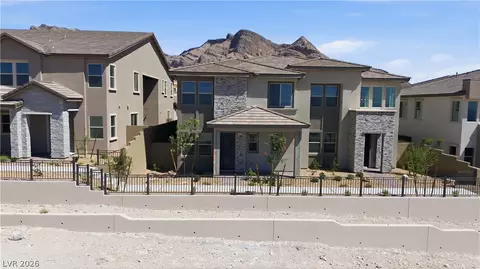 12139 Red Iris Ave, Las Vegas, NV 89138