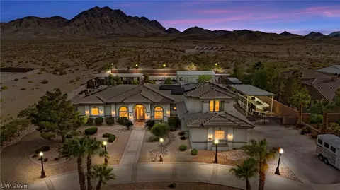 923 Santa Ynez Ave, Henderson, NV 89002