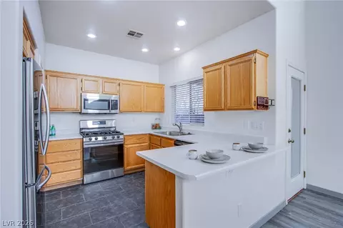 10413 Turning Leaf Ave, Las Vegas, NV 89129